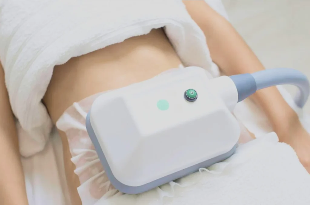 How Fat Freezing and HIFU Work Together? 3 advantages to combining Fat Freezing and HIFU Walton on the Hill