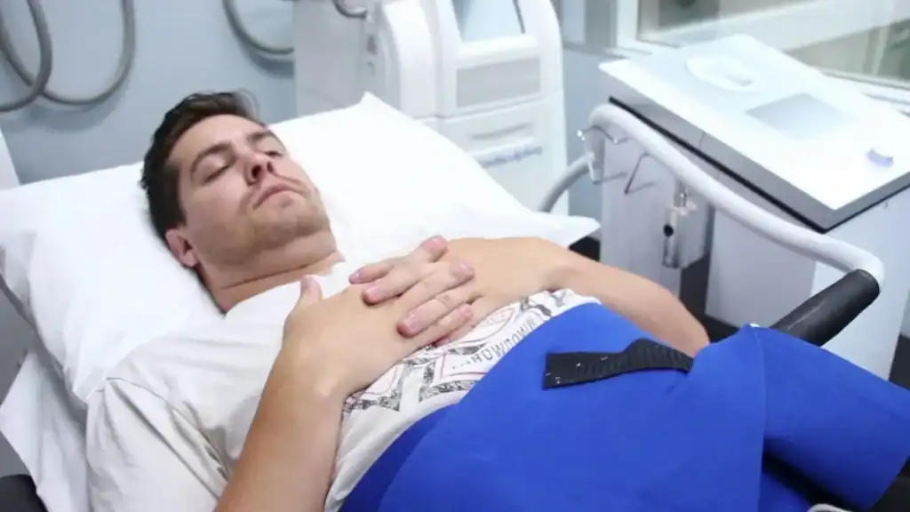 Transforming Bodies: Celebrity Success Stories and the Truth Behind Body Contouring 2 Image of male having body contouring Walton on the Hill treatment